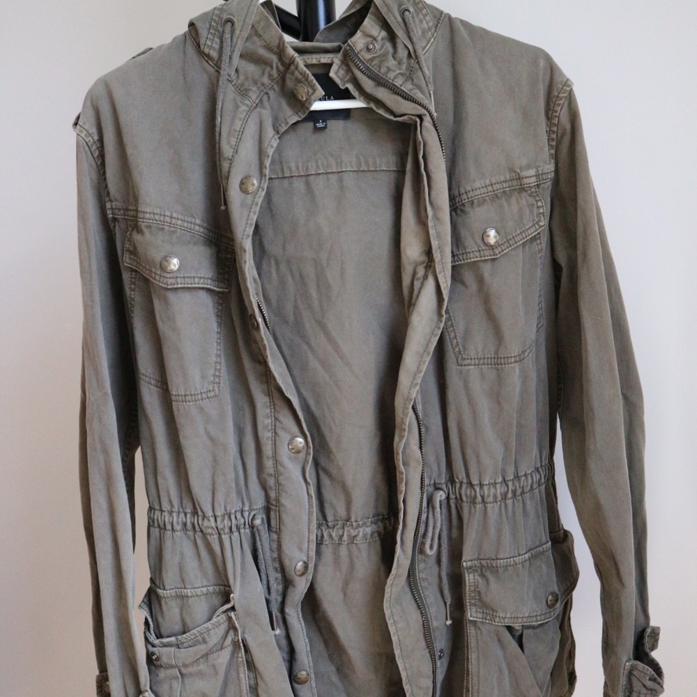 Aritzia Green Jacket